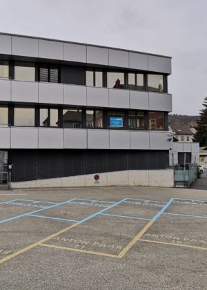 Parking à disposition